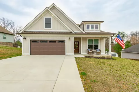 57 Stones River Dr, Chickamauga, GA 30707