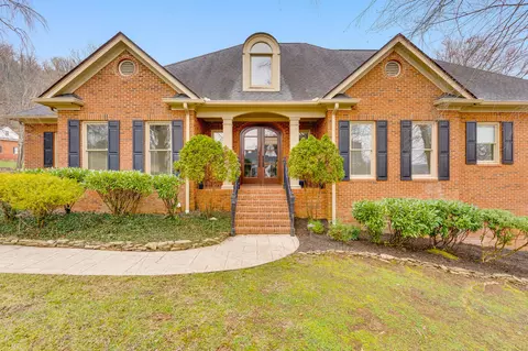 9928 Frost Ridge Dr, Ooltewah, TN 37363