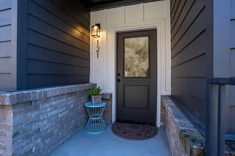 899 Cherokee Blvd # 121, Chattanooga, TN 37405