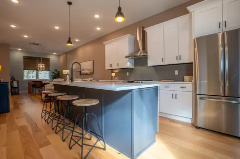 899 Cherokee Blvd # 121, Chattanooga, TN 37405