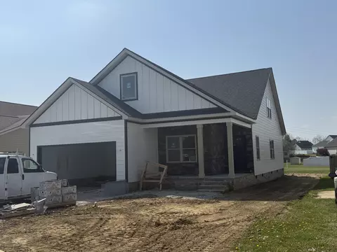 8524 Blanche Rd, Ooltewah, TN 37363