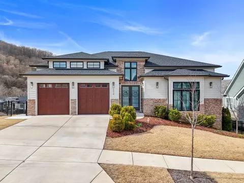 574 Clingmans Ln, Chattanooga, TN 37419