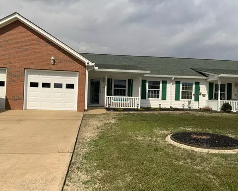 329 Flagstone Dr, Rossville, GA 30741