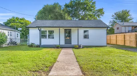 676 W Rhea Ave, Spring City, TN 37381