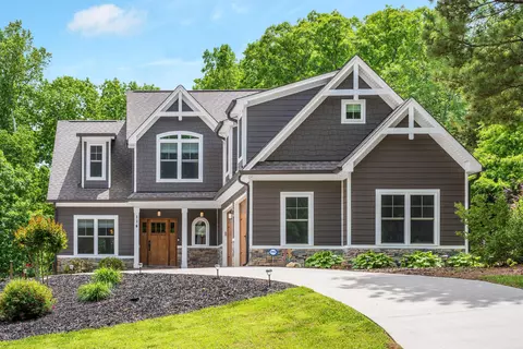 114 Monroe Dr, Ringgold, GA 30736