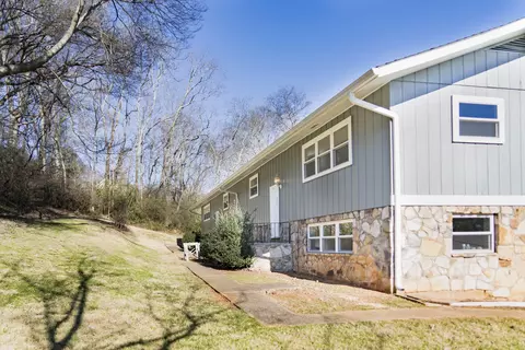 Exterior - 311 E View Dr, Chattanooga, TN 37404 photo 5 of 5