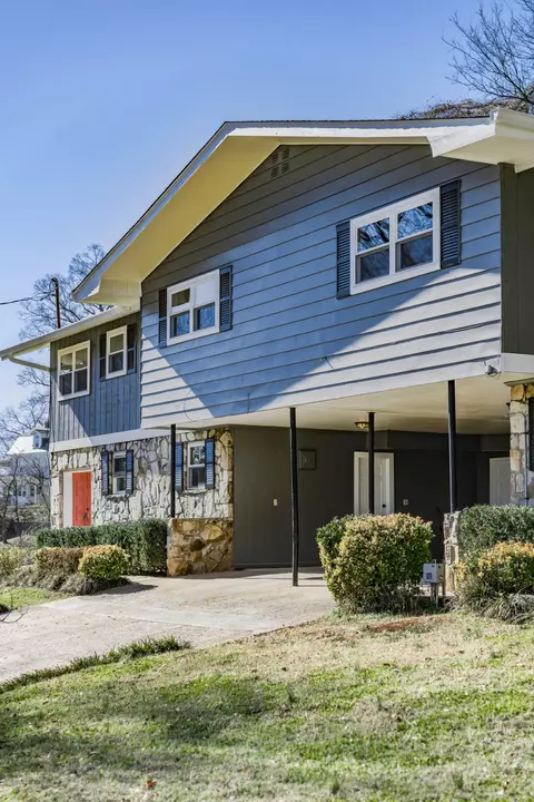 Exterior - 311 E View Dr, Chattanooga, TN 37404 photo 3 of 5