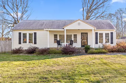 7536 Ziegler Rd, Chattanooga, TN 37421