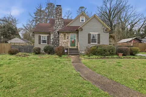 3310 Navajo Dr, Chattanooga, TN 37411