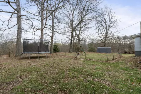 Exterior - 91 Dean Rd, Dunlap, TN 37327 photo 3 of 5