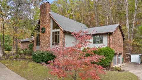 9425 Standifer Gap Rd, Ooltewah, TN 37363