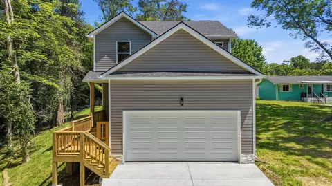 225 Sweetland Dr, Chattanooga, TN 37415