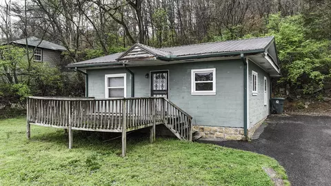 719 W Bell Ave, Chattanooga, TN 37405