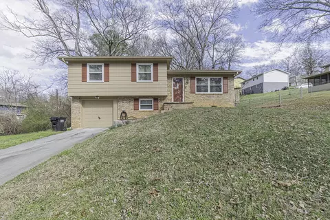 5958 Congress Ln, Harrison, TN 37341