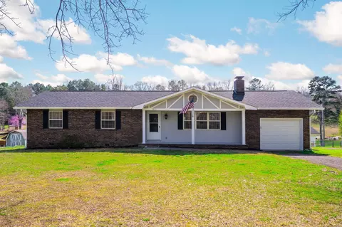 1011 Grand Center Rd, Chickamauga, GA 30707
