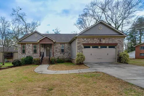 2322 Gale Ln, Chattanooga, TN 37421