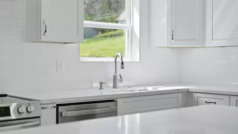 Kitchen - 930 Lullwater Rd, Red Bank, TN 37415 photo 5 of 6