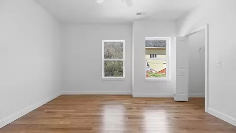 Bedroom - 930 Lullwater Rd, Red Bank, TN 37415 photo 5 of 7