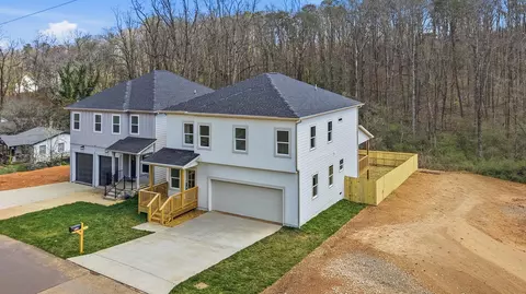 Exterior - 930 Lullwater Rd, Red Bank, TN 37415 photo 8 of 8