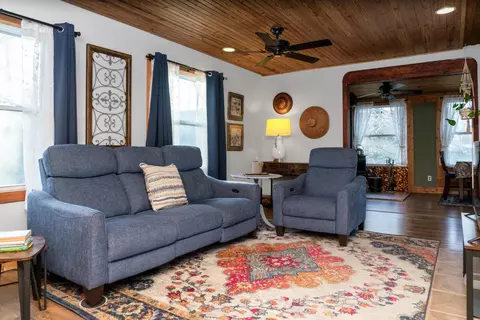Living - 67 Doe Cir, Dunlap, TN 37327 photo 1 of 2