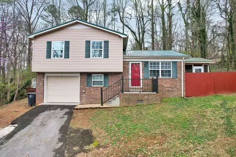 4011 Lynncrest Dr, Cleveland, TN 37323