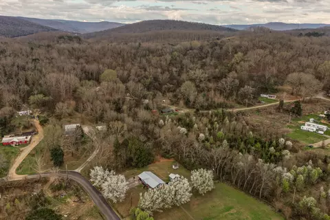 View/Area - 258 E Hills Rd, Jasper, TN 37347 photo 1 of 12