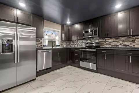 Kitchen - 258 E Hills Rd, Jasper, TN 37347 photo 1 of 5