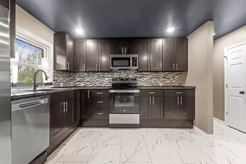 Kitchen - 258 E Hills Rd, Jasper, TN 37347 photo 4 of 5