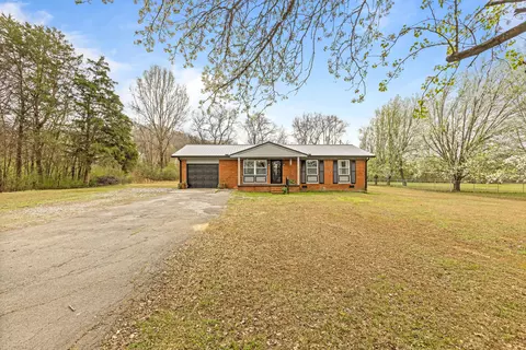 Exterior - 258 E Hills Rd, Jasper, TN 37347 photo 5 of 12