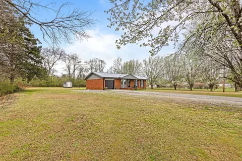 Exterior - 258 E Hills Rd, Jasper, TN 37347 photo 11 of 12