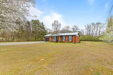 Exterior - 258 E Hills Rd, Jasper, TN 37347 photo 7 of 12
