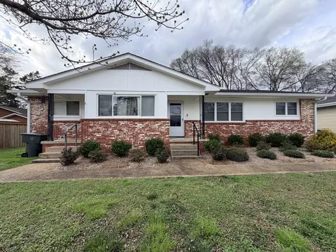 4703 Clover Ln, Hixson, TN 37343
