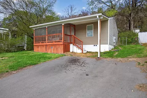 145 Signal Hills Dr, Chattanooga, TN 37405