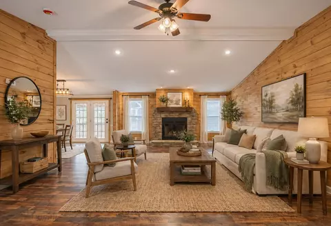 11451 Back Valley Rd, Soddy Daisy, TN 37379