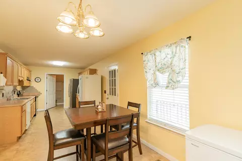 Dining - 80 Wildfire Dr, Ringgold, GA 30736 photo 2 of 3