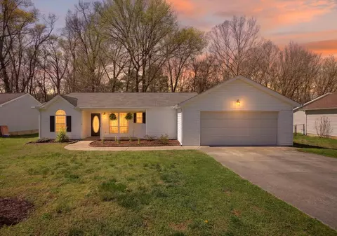 50 Bartles Dr, Ringgold, GA 30736