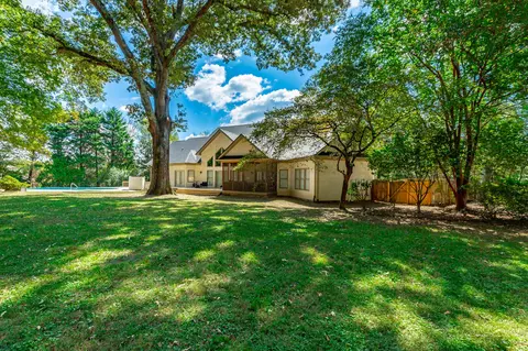 Exterior - 8323 Mitchell Mill Rd, Ooltewah, TN 37363 photo 10 of 17