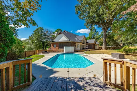 Exterior - 8323 Mitchell Mill Rd, Ooltewah, TN 37363 photo 14 of 17