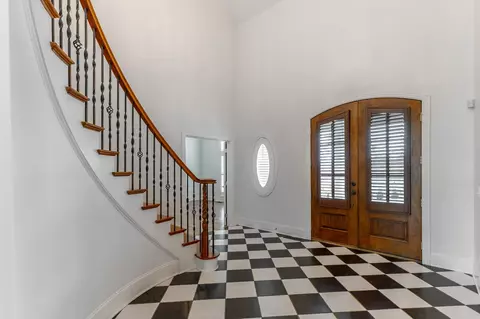 Entry Way - 8323 Mitchell Mill Rd, Ooltewah, TN 37363 photo 3 of 13