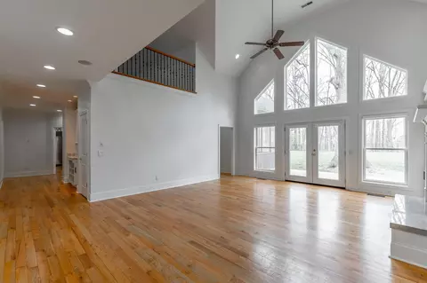 Living - 8323 Mitchell Mill Rd, Ooltewah, TN 37363 photo 5 of 18