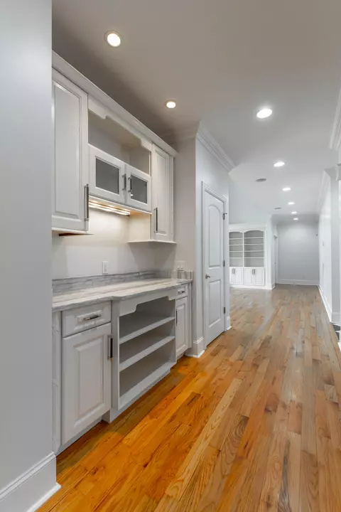 Entry Way - 8323 Mitchell Mill Rd, Ooltewah, TN 37363 photo 4 of 13