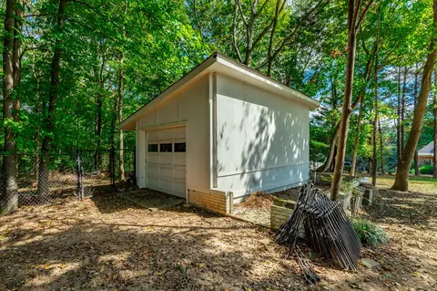 Exterior - 8323 Mitchell Mill Rd, Ooltewah, TN 37363 photo 11 of 17