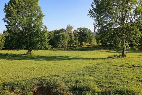 1007 Luptonville Xing, Chattanooga, TN 37415