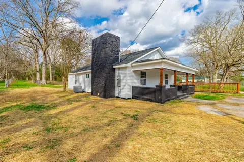 804 W Main St, Lafayette, GA 30728
