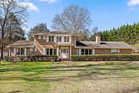 9113 Edgewater Rd, Chattanooga, TN 37416