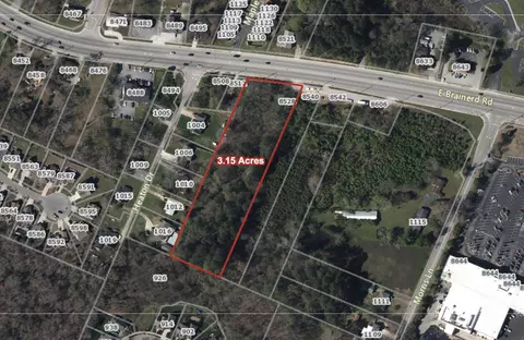 8528 E Brainerd Rd, Chattanooga, TN 37421 photo 5