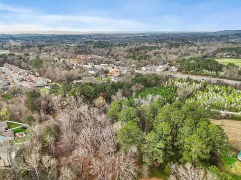 8528 E Brainerd Rd, Chattanooga, TN 37421 photo 7