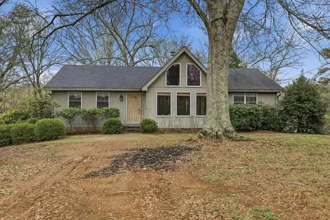 6405 Sea Haven Dr, Hixson, TN 37343