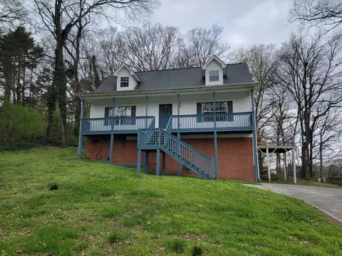 130 Oak Trl, Chickamauga, GA 30707