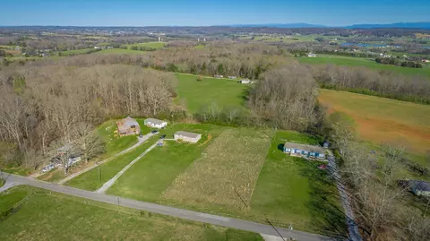 326 County Road 326 Rd, Sweetwater, TN 37874